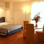 Apartment Brand New And Elegant On Lake Maggiore *