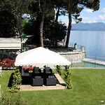 Brand New And Elegant On Lake Maggiore Daire