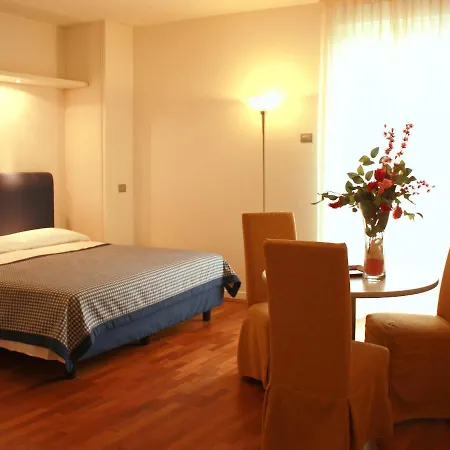 Appartement Brand New And Elegant On Maggiore *