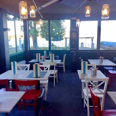Brand New And Elegant On Maggiore