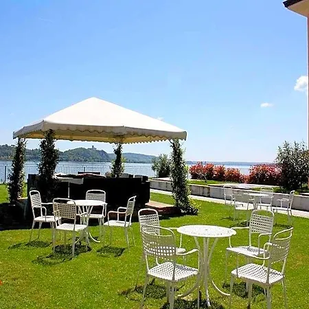 公寓 Brand New And Elegant On Maggiore
