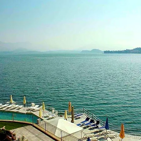 Brand New And Elegant On Maggiore Meina