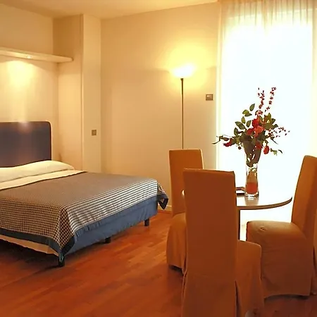 Brand New And Elegant On Maggiore Apartament