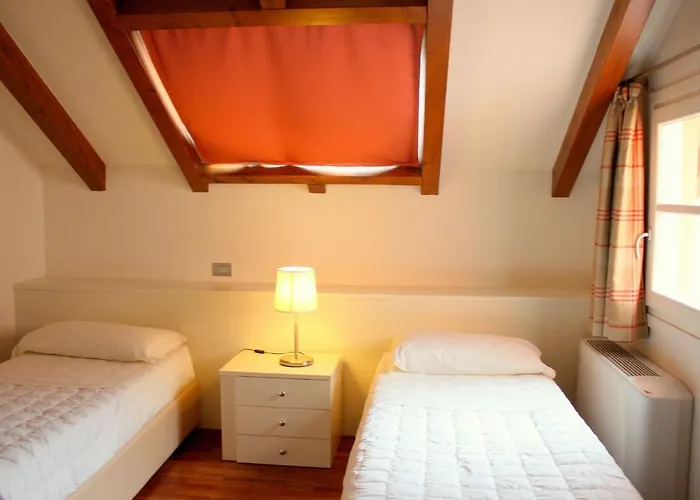 Appartement Brand New And Elegant On Lake Maggiore Meina
