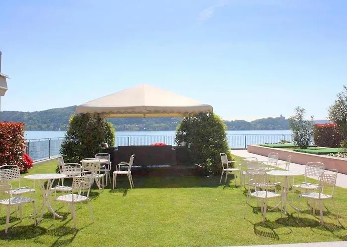 Appartement Brand New And Elegant On Lake Maggiore